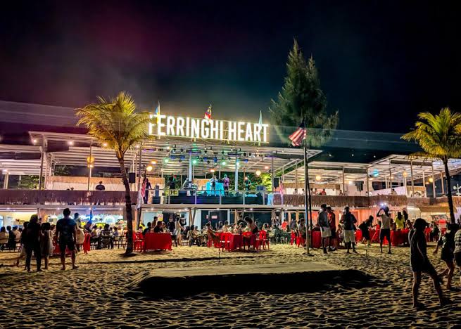 Souvenir and clothing stalls at Batu Ferringhi night market on the beach strip