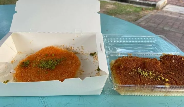 Fresh kunafa dessert with stretchy cheese filling at Kunafa Crisp in Bukit Bintang, Kuala Lumpur