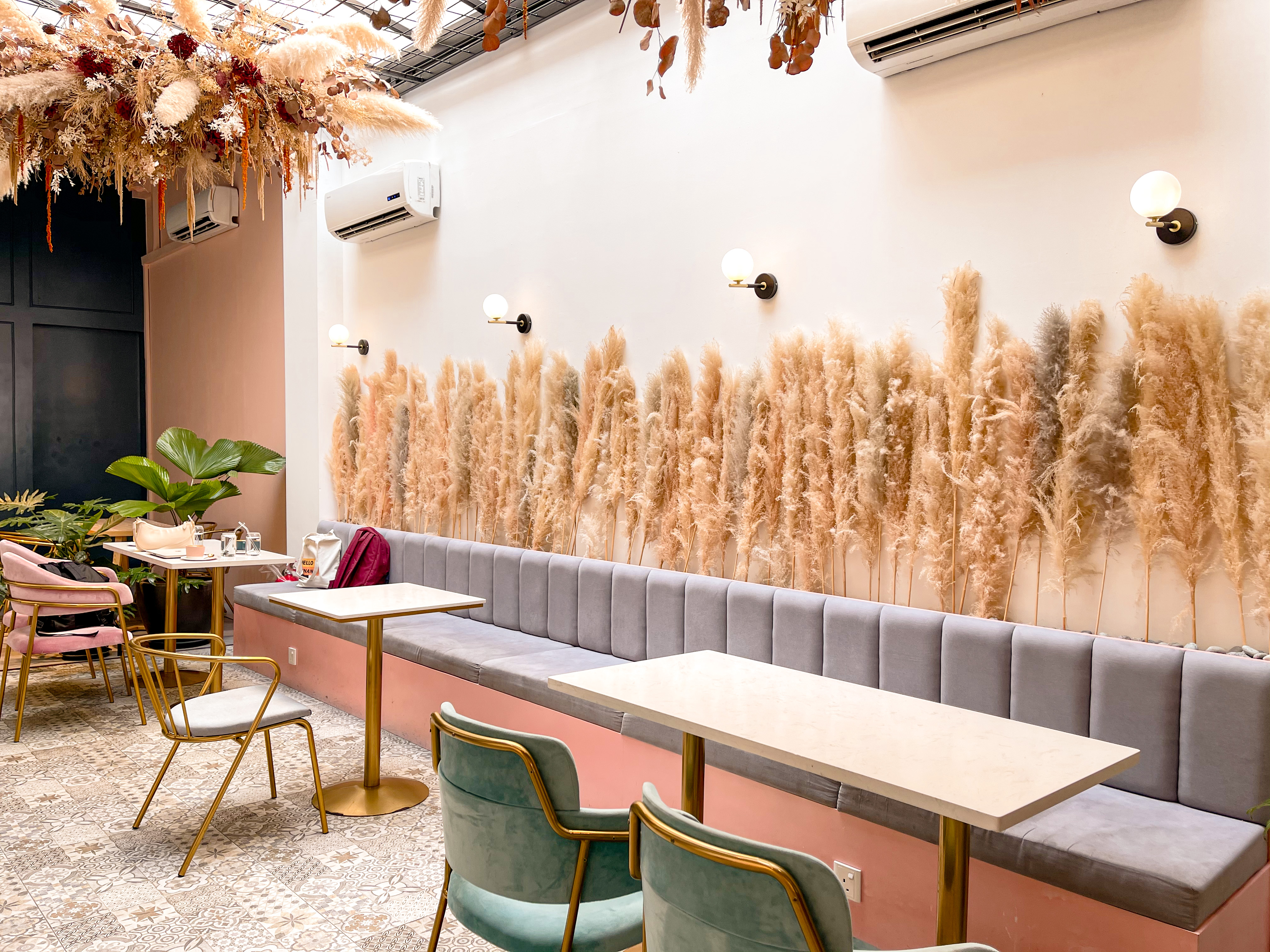 Interior at Ludwig Softserve