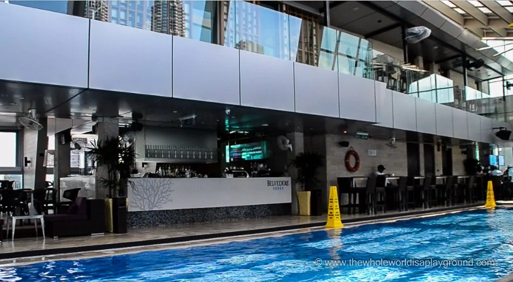 SkyBar at Traders Hotel interior
