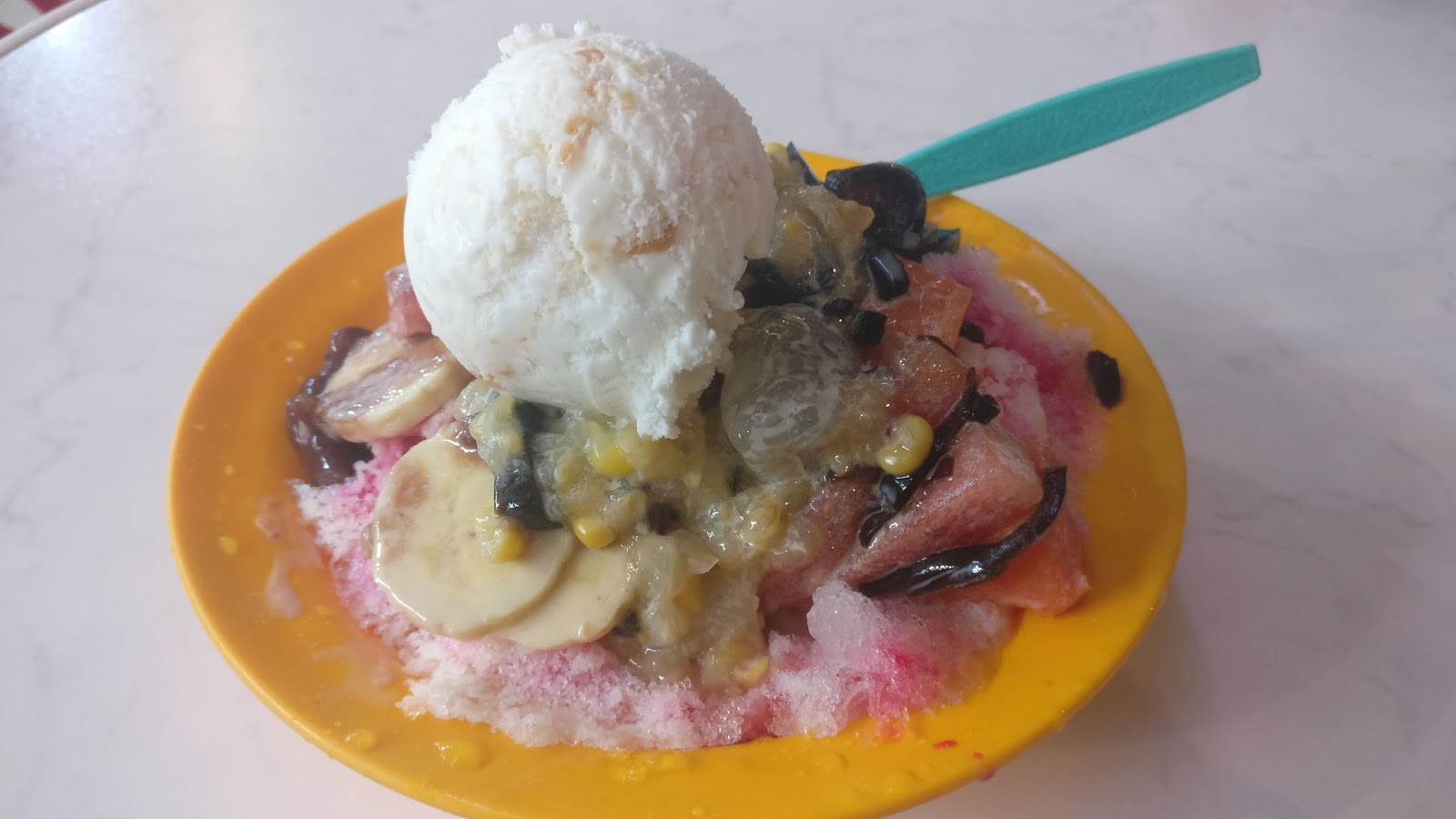 Drinks at Swatow Lane Ice Kacang